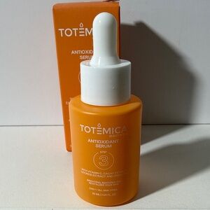 Totemica Antioxidant Serum in Orange